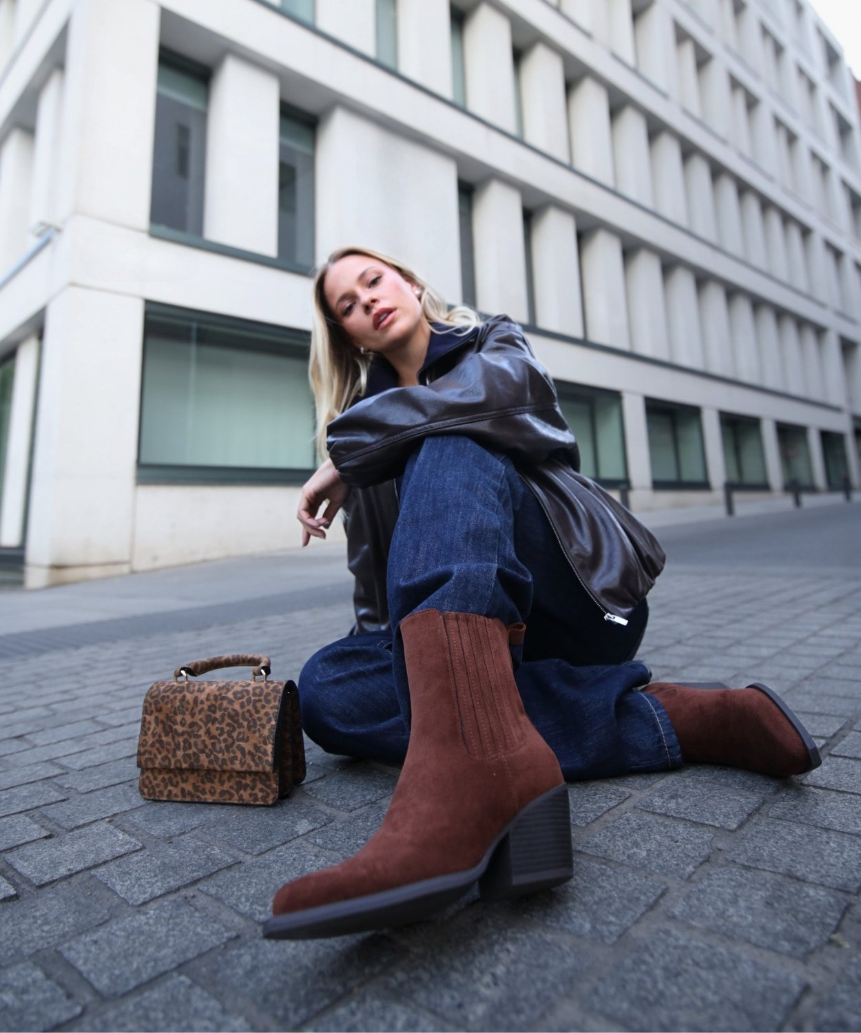 Botines tacón cowboy image number null